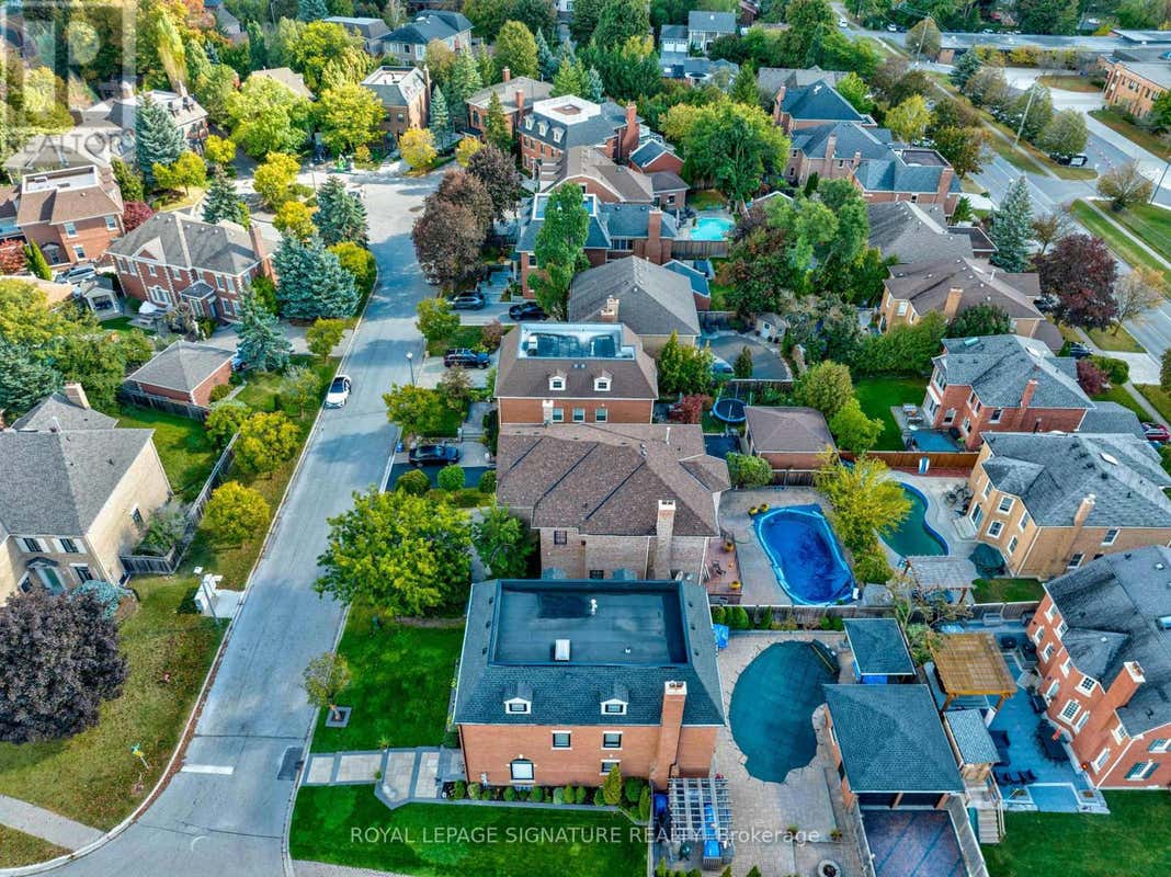 4 KITTREDGE COURT, Richmond Hill (Mill Pond), ON L4C7X3 House For Sale