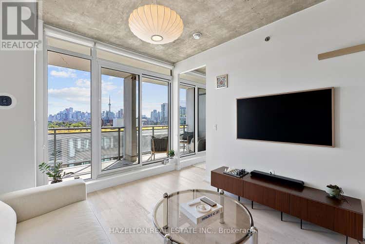 825 - 20 MINOWAN MIIKAN LANE