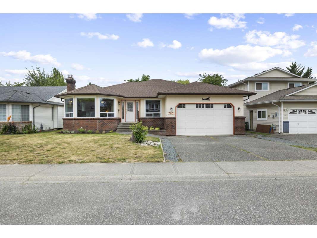 7601 SAPPHIRE DRIVE, SARDIS WEST VEDDER