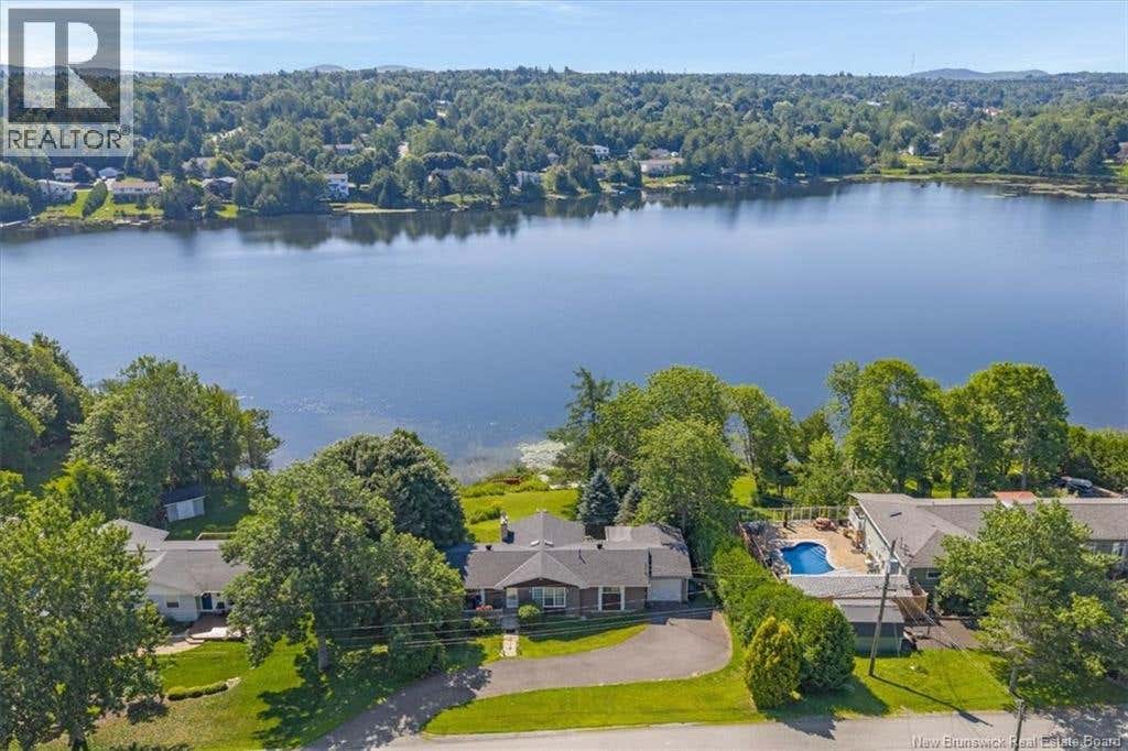 32 MAPLE GROVE COURT