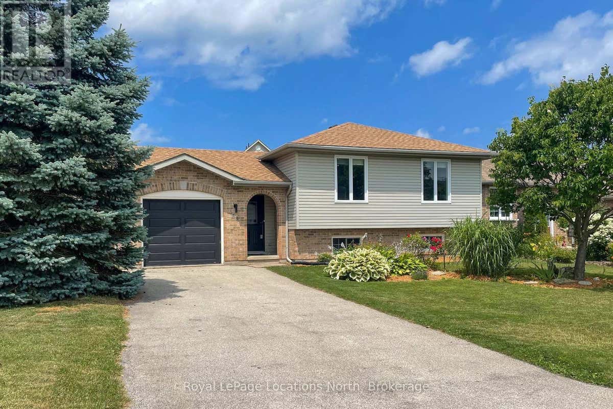 54 ALBERY COURT