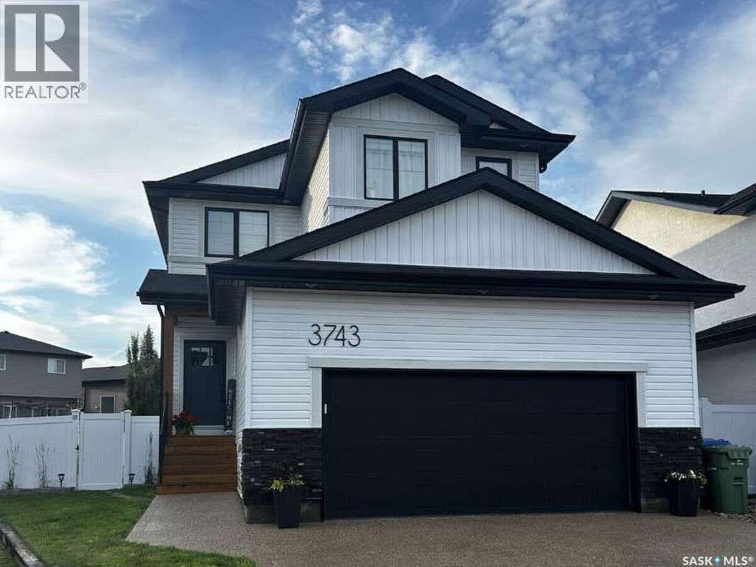 3743 GEE CRESCENT