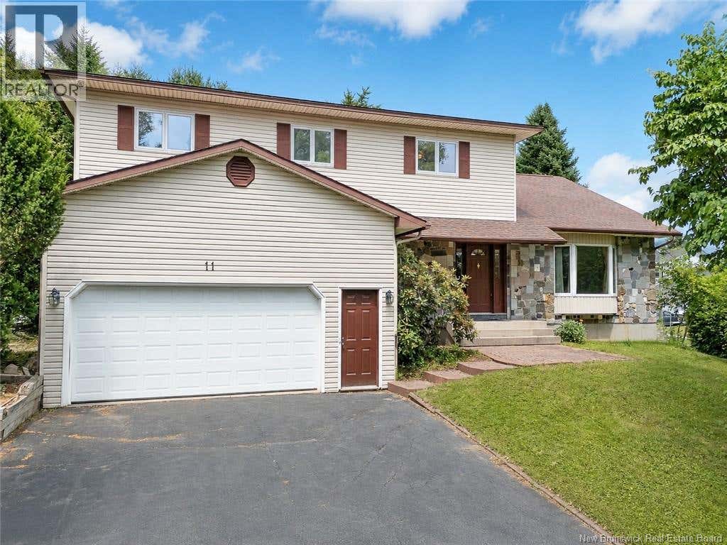 11 BAXTER COURT
