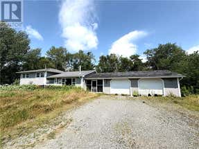 9 Lowlands Road
