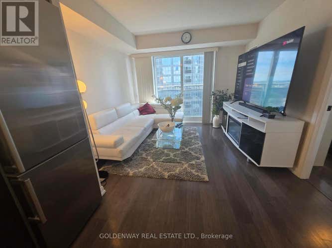 1401 - 255 VILLAGE GREEN SQUARE