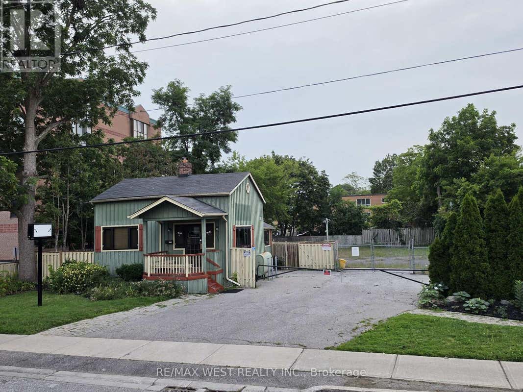 119 ASH STREET