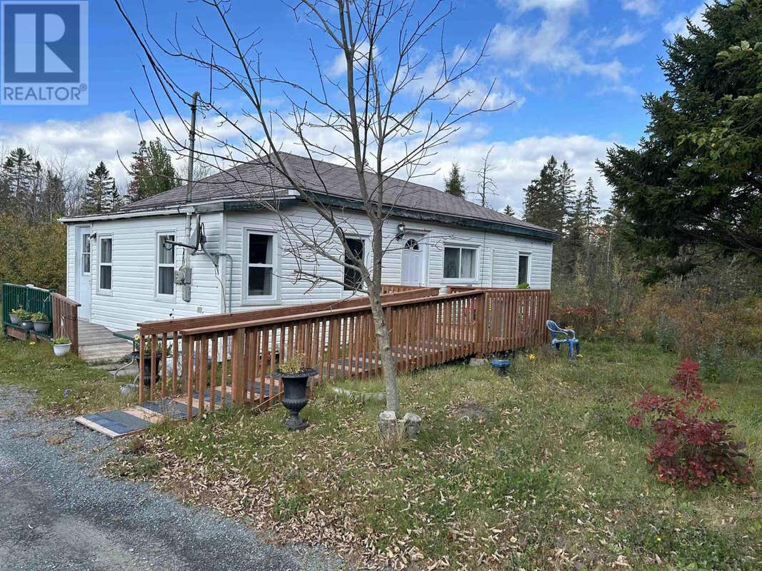 6427 Highway 2, Enfield, NS B2T1E3 House For Sale RE/MAX 202424796