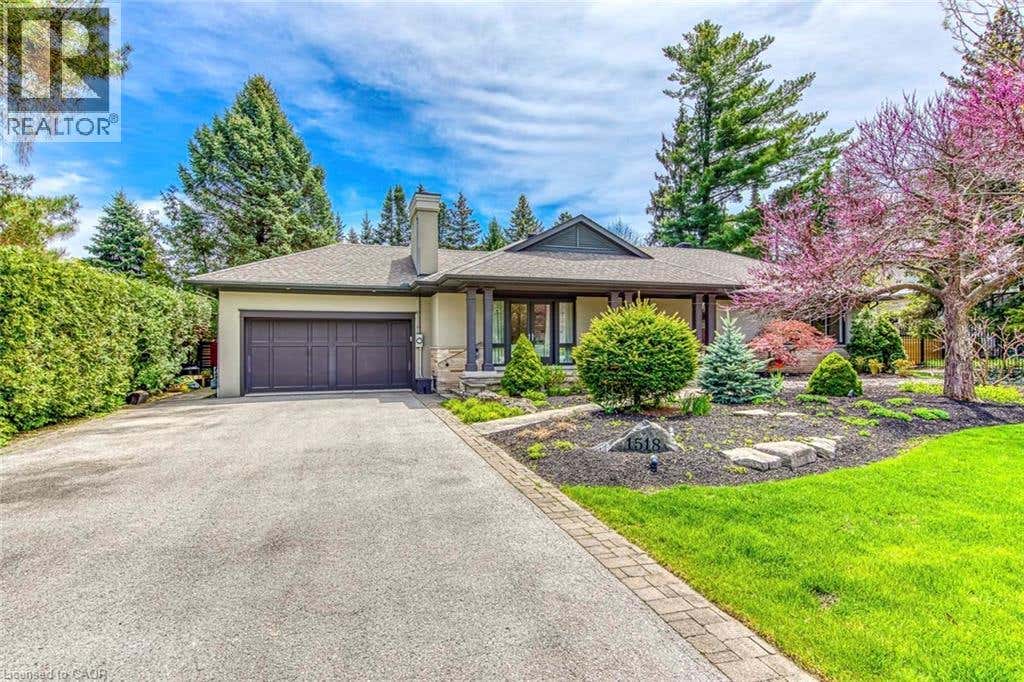 1518 OAKHILL DRIVE