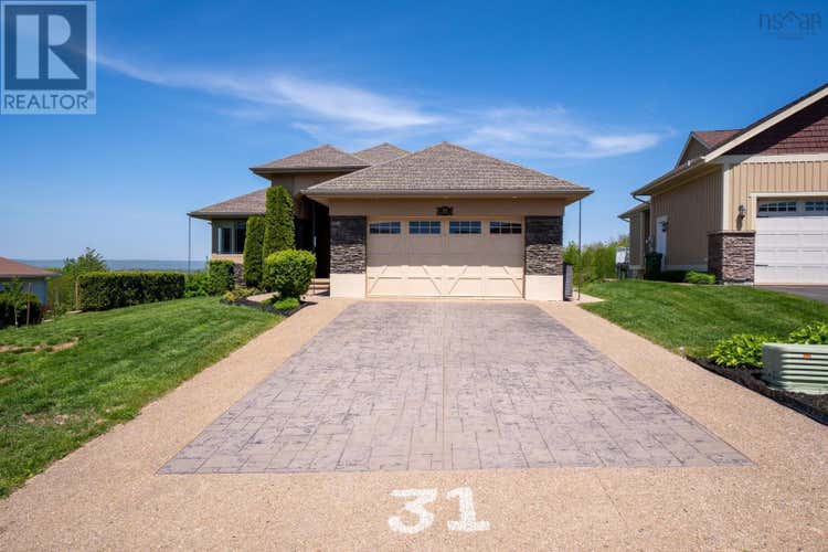 31 Falcon Drive