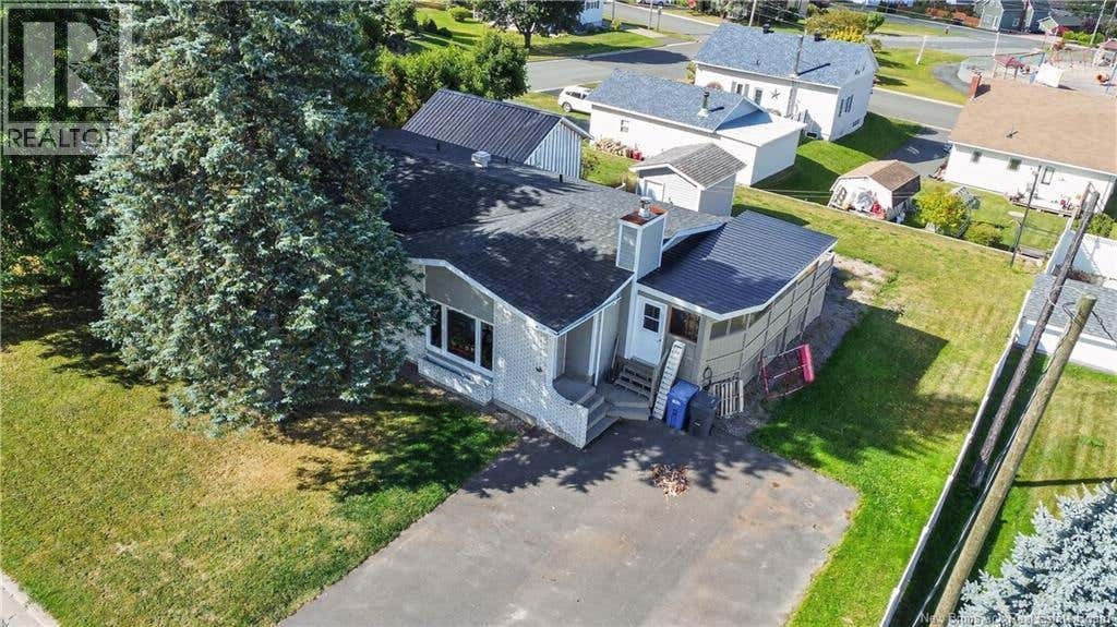 66 FAIRVIEW STREET