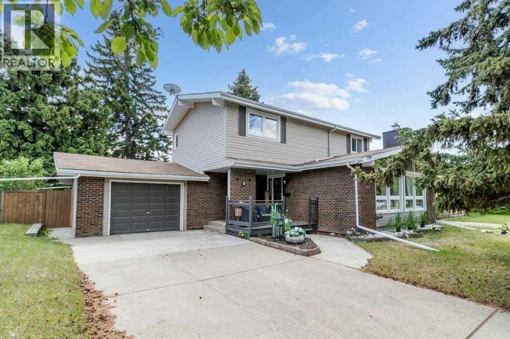 5 SELKIRK BOULEVARD