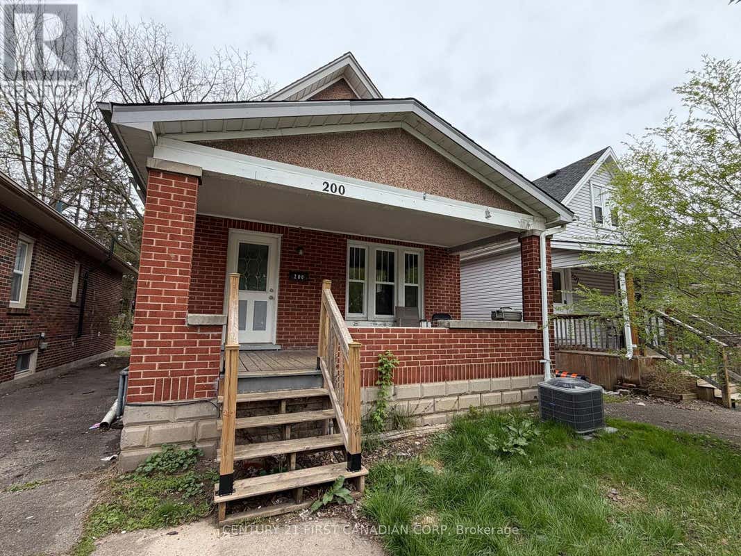 200 HURON STREET