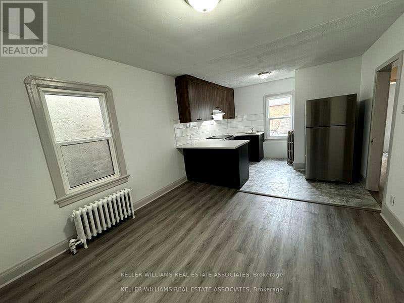 3 362 ROYAL YORK ROAD, Toronto (Mimico), ON M8Y2R2 Duplex For Sale