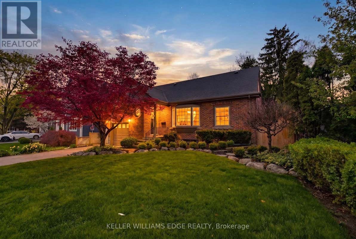 586 WOODLAND AVENUE