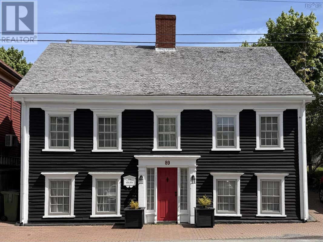 89 YORK STREET