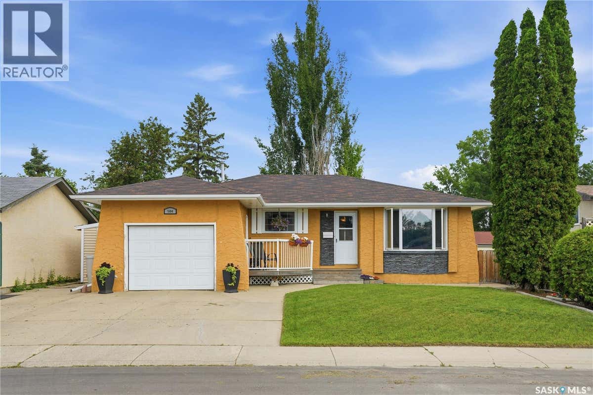 506 FISHER CRESCENT