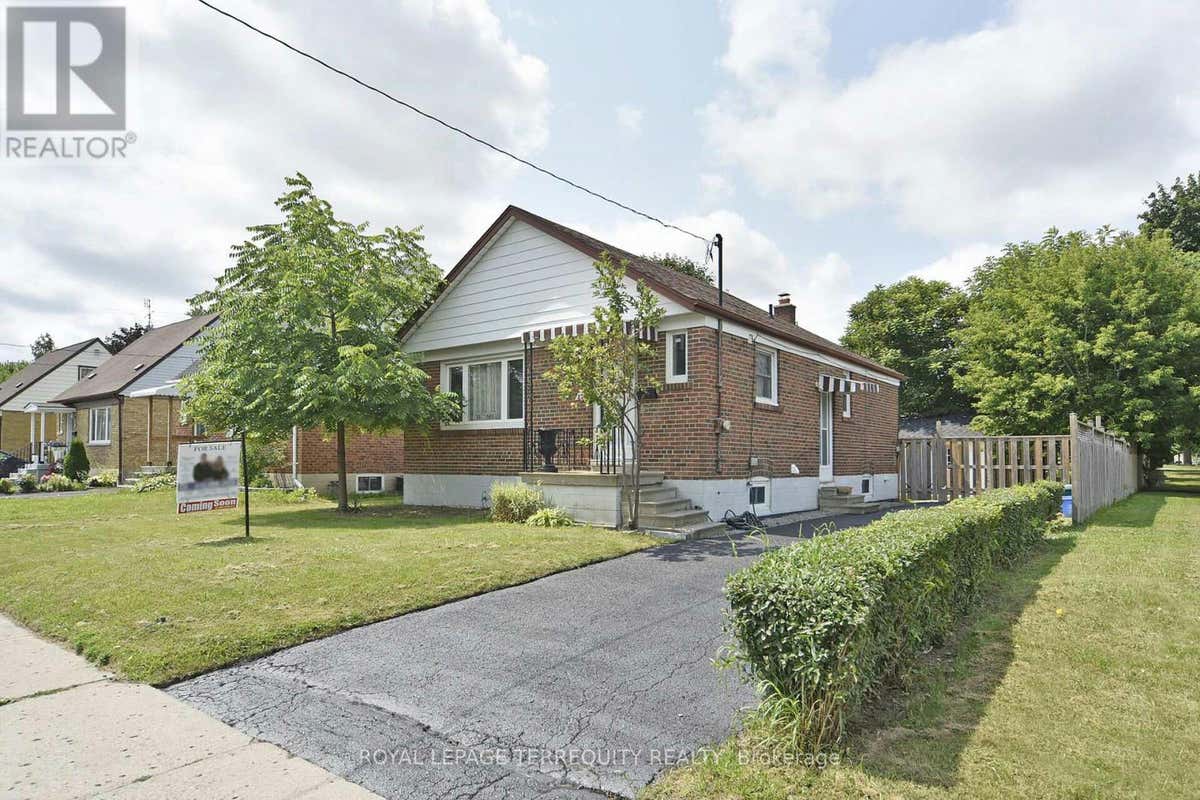 MAIN 270 WILSON ROAD S, Oshawa (Donevan), ON L1H6C5 Home For Rent