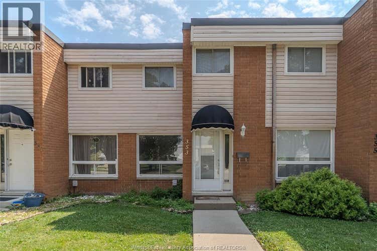 353 Victoria STREET South