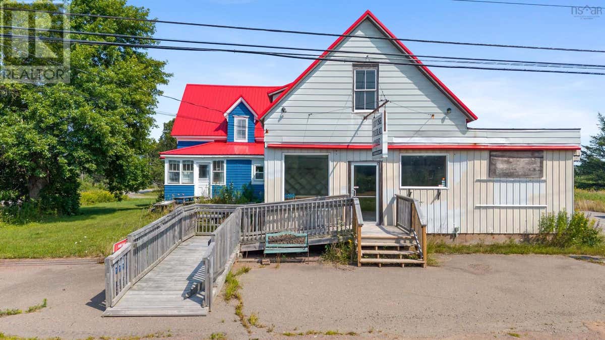 4389 HIGHWAY 366