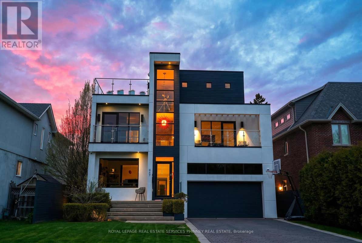 647 MONTBECK CRESCENT