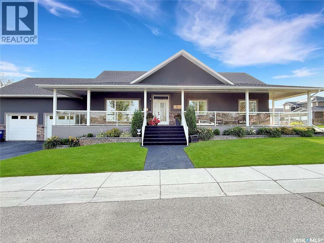 702 COOPER DRIVE