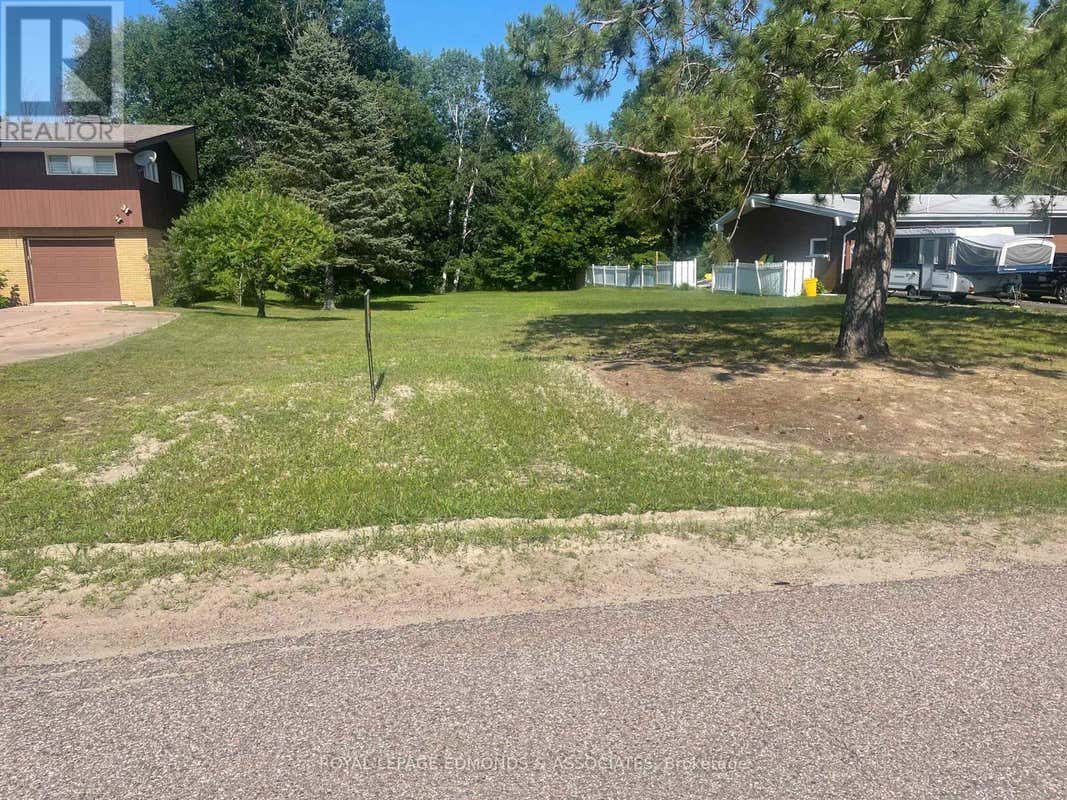 28 BARRY LOT#17 STREET