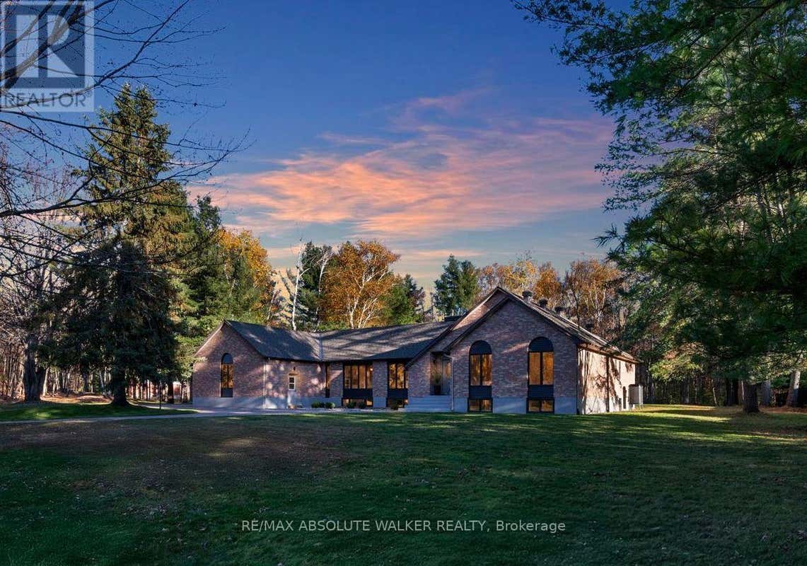 108 Margaret Anne Dr  