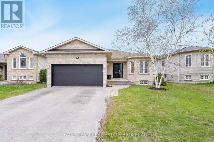 28 STONEMOUNT CRESCENT