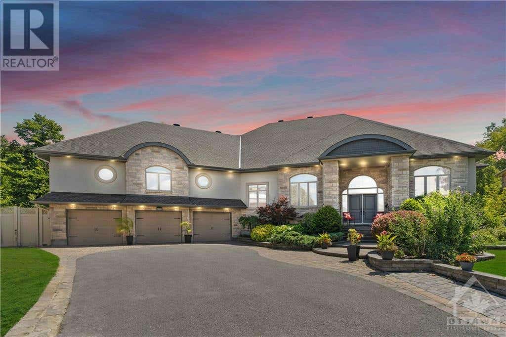 3522 WYMAN Cres