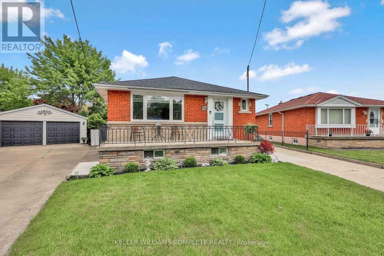 79 CASTLEFIELD DRIVE