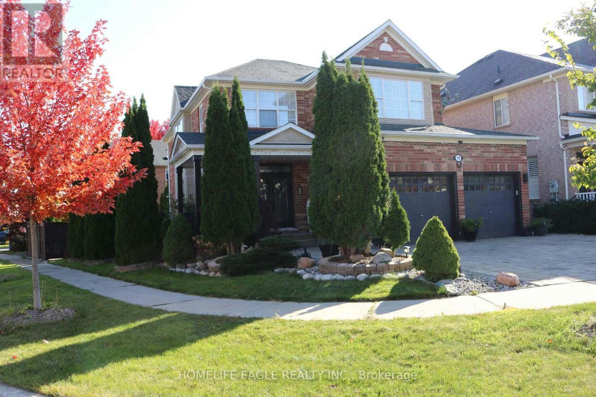 19 LITCHI COURT E, Richmond Hill (Oak Ridges Lake Wilcox), ON L4E4V1