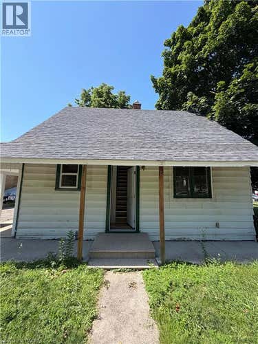 104 MARSHALL Street