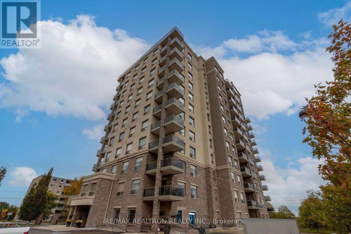 1202 - 223 ERB STREET W