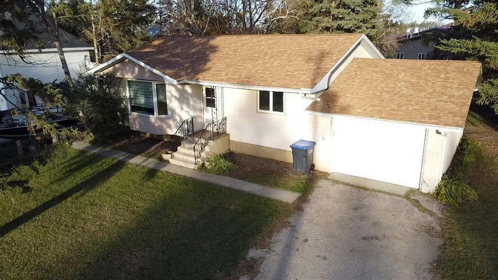 27 Alexander Street, Treherne, MB R0G2V0 House For Sale RE/MAX
