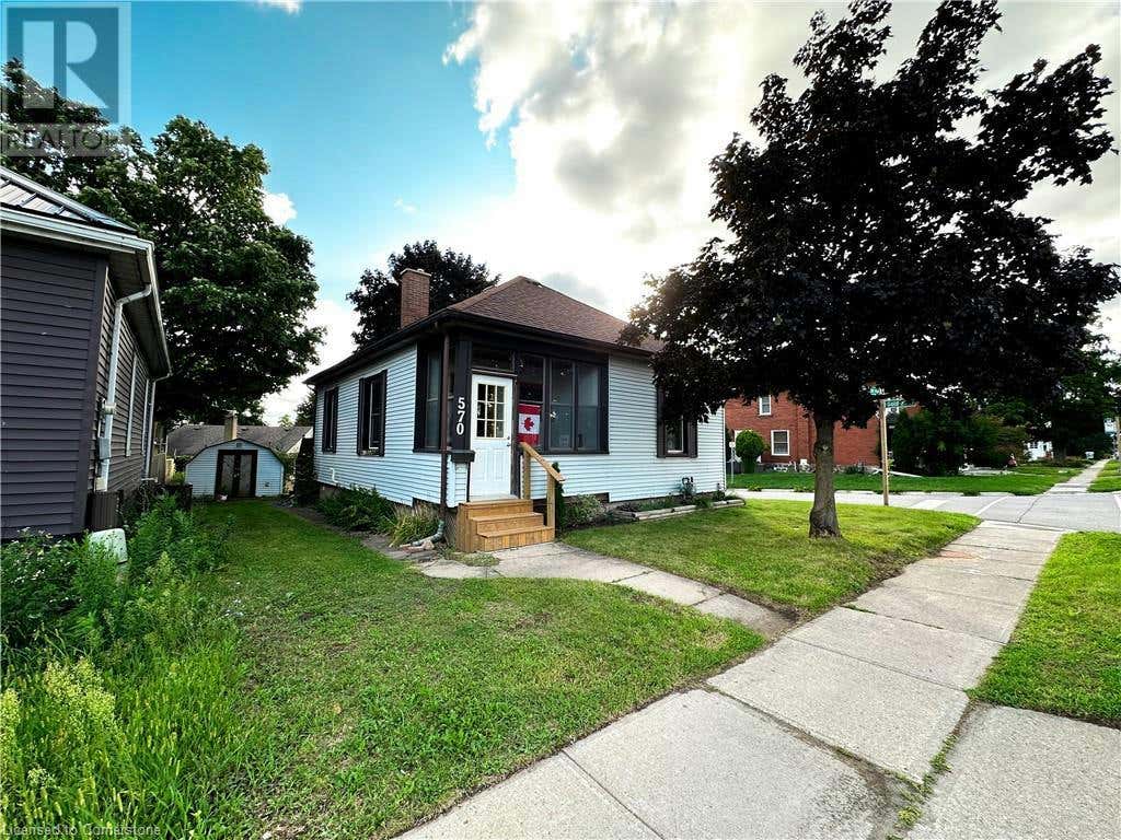 570 CORONATION Boulevard, Cambridge, ON N1R5Y3 House For Sale RE/MAX