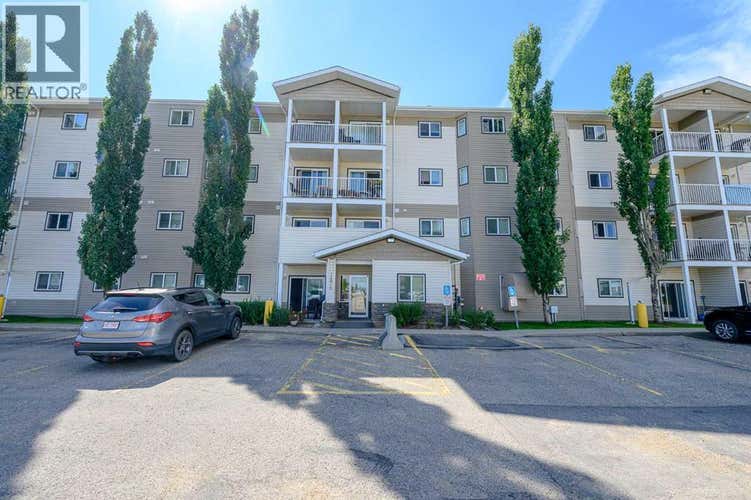 204, 12015 Royal Oaks Drive