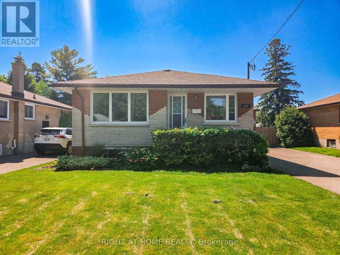 LOWER - 323 MARION AVENUE