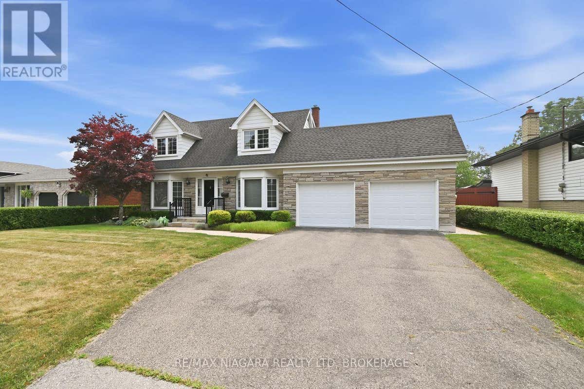 82 LAKESHORE ROAD