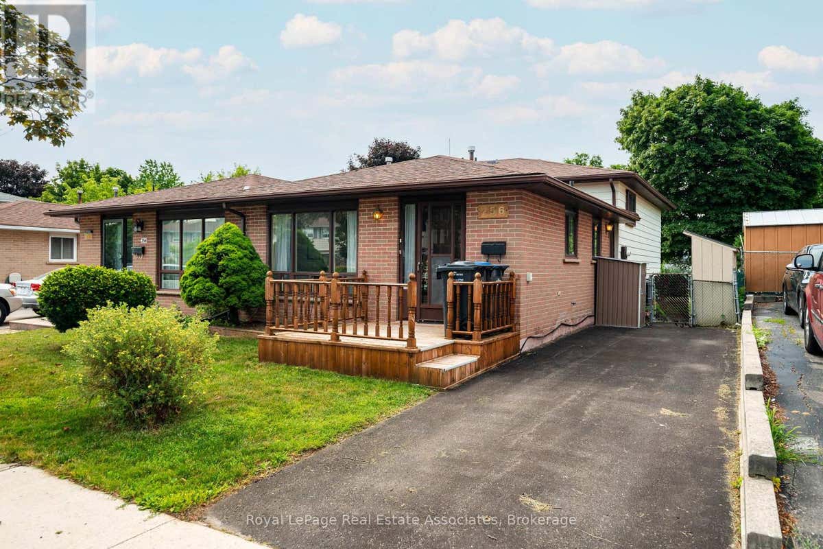 256 ARCHDEKIN DRIVE