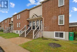 58 Pasadena Crescent Unit#301