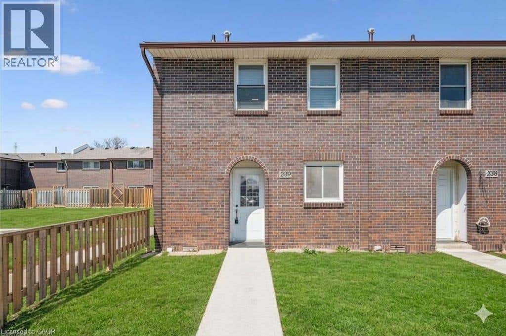 31 GREENGATE ROAD UNIT# 239