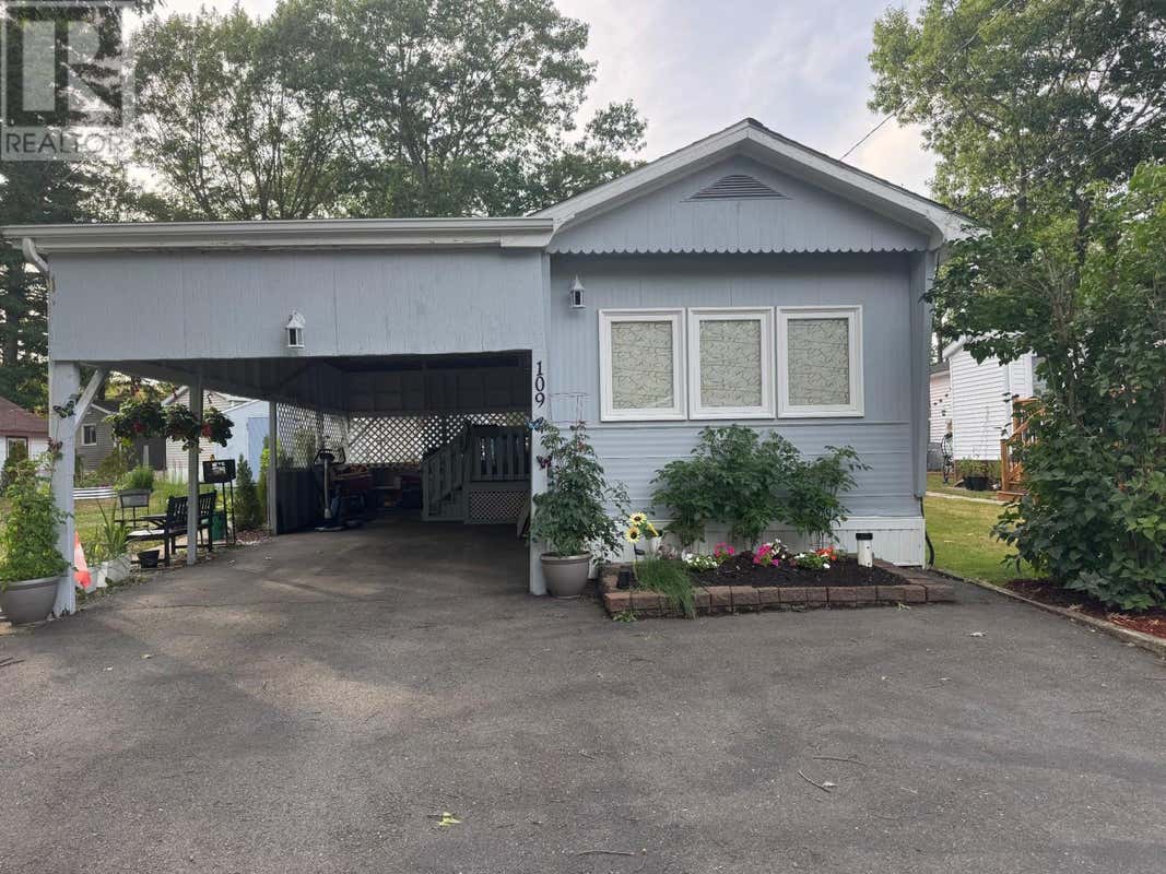 109 OLYMPIC AVENUE