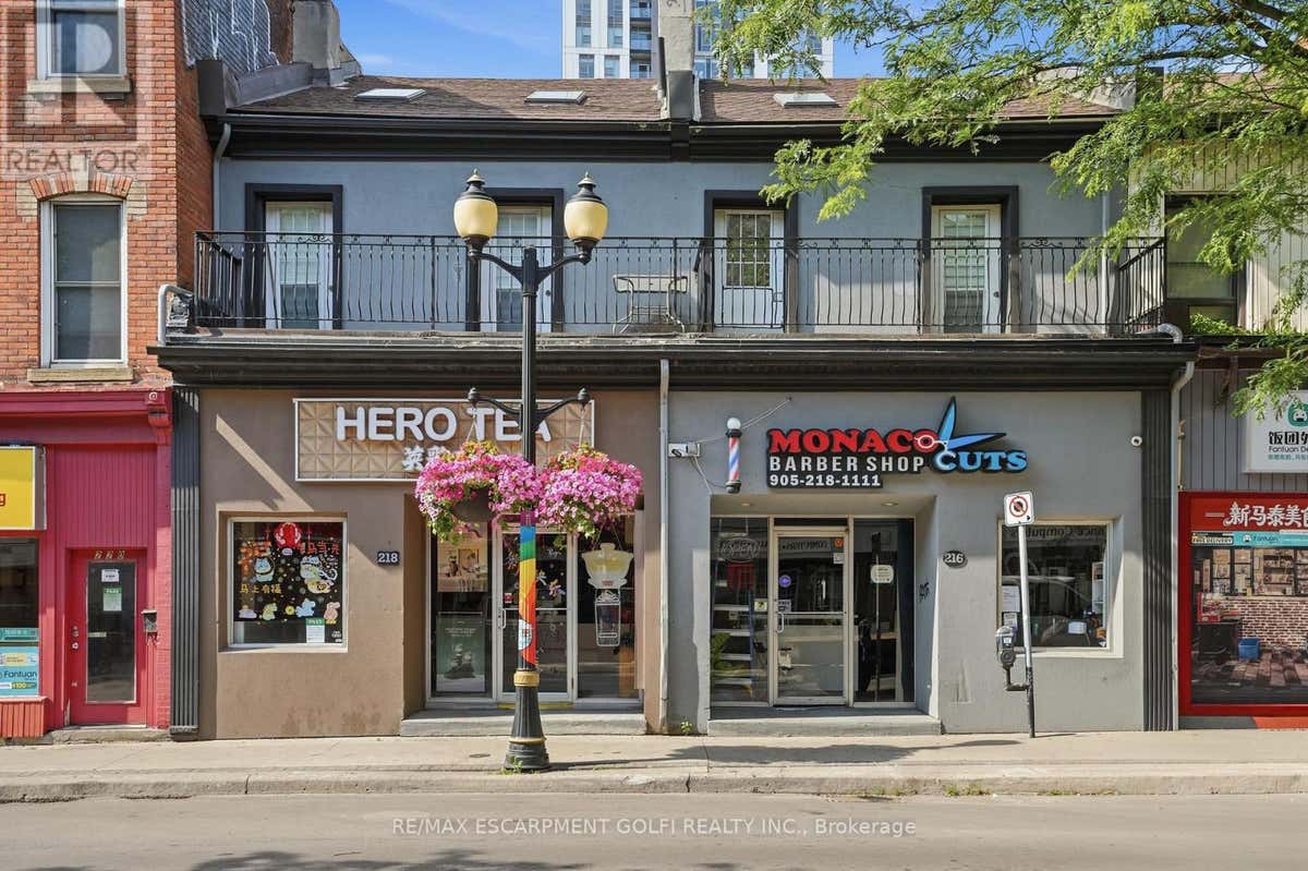 216-218 KING STREET E