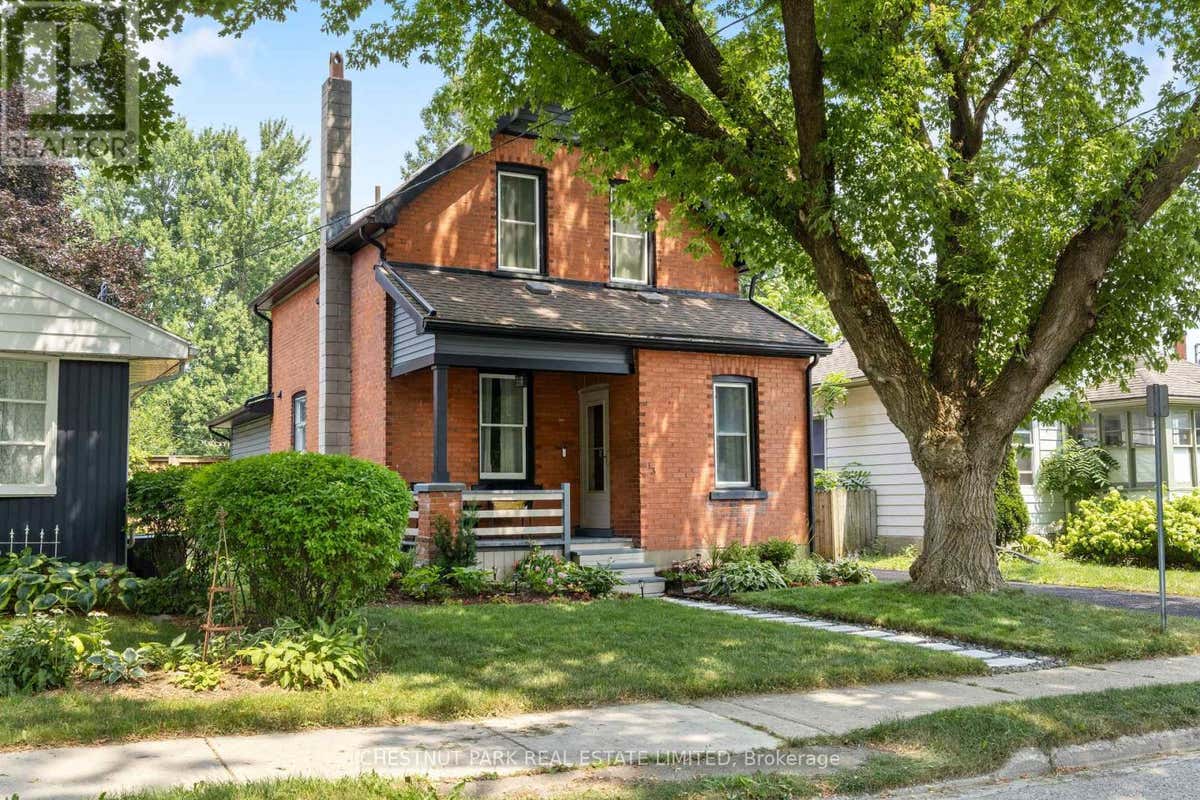 13 PRINCESS St  