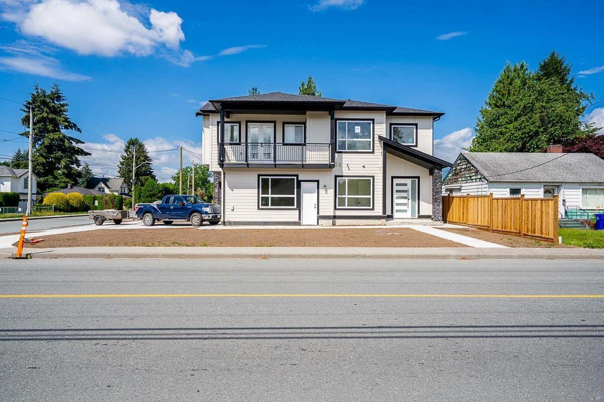 B 45945 LEWIS AVENUE, CHILLIWACK PROPER WEST