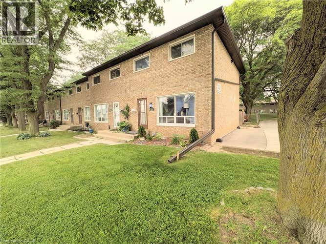 22 RIVERDALE Drive Unit# 1
