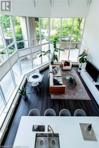 66 BAY Street S Unit# 102