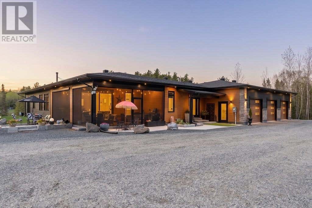1750 HORSESHOE LAKE ROAD