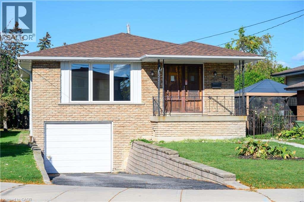 112 PURDY CRESCENT