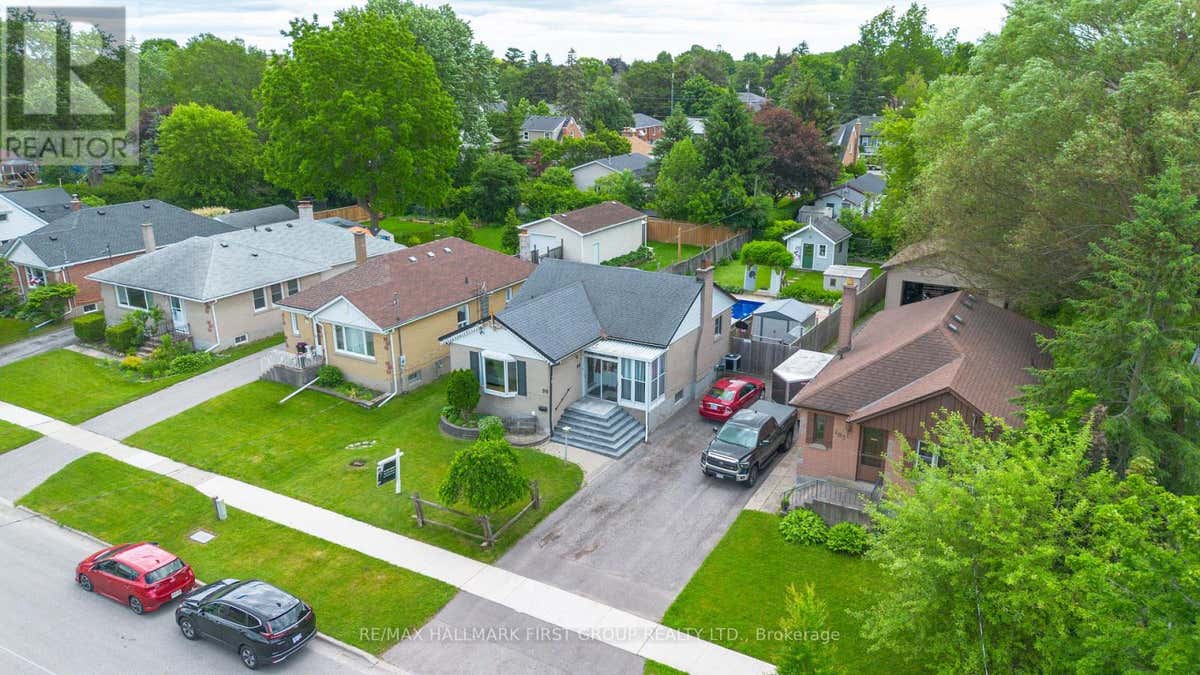 99 PONTIAC AVENUE